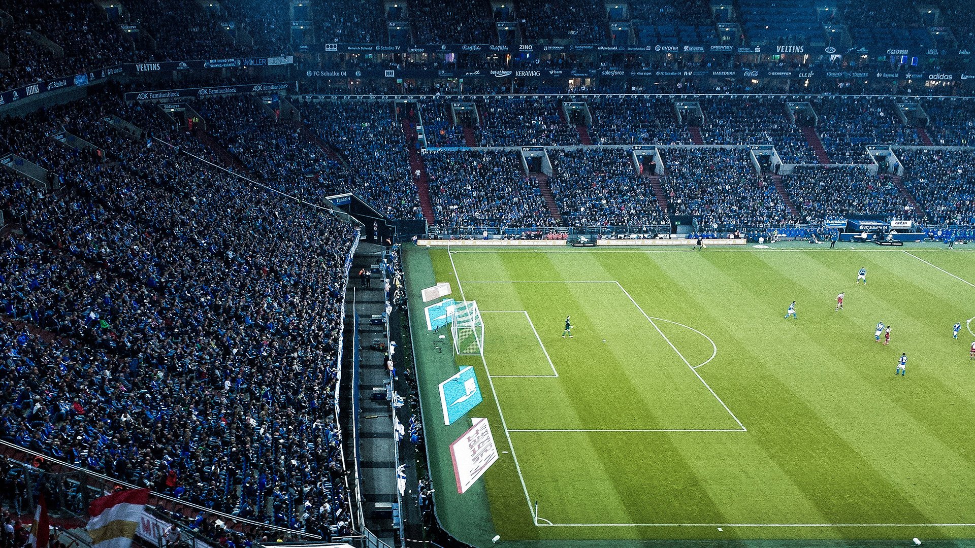 五大联赛换帅频率是否影响球队稳定性，五大联赛可以换5人